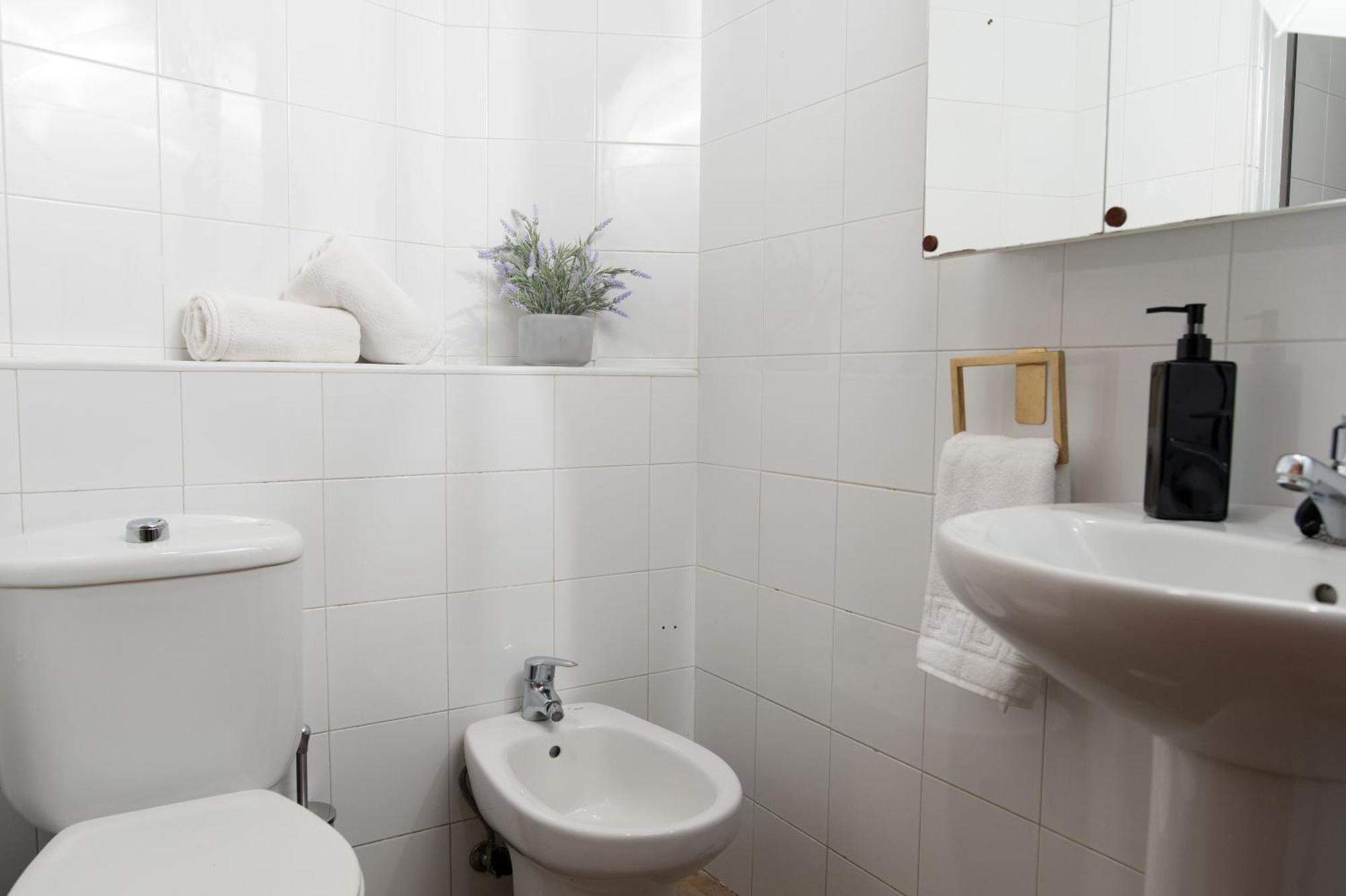 Alohamundi Alfareria II Apartment Seville Ngoại thất bức ảnh